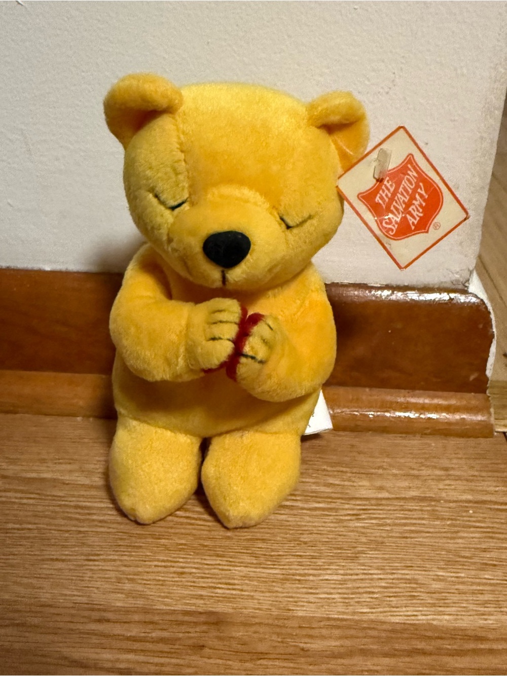 Salvation Army Praying Bear By Precise Plush Kneeling Yellow Preowned NWT